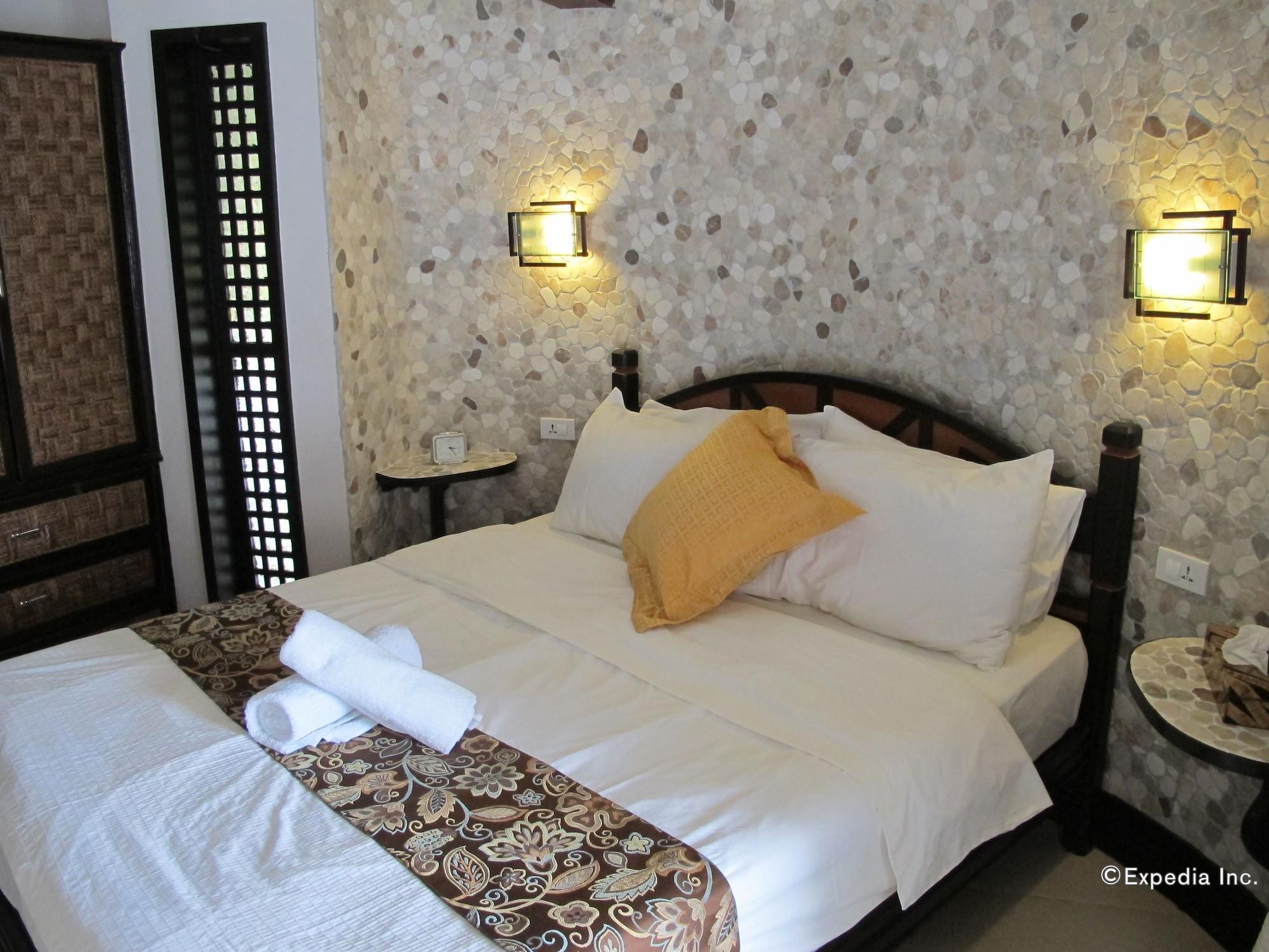 Utopia Resort & Spa Puerto Galera Exteriör bild
